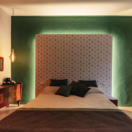 לינה וארוחת בוקר Ca De Guelfi Residenza D'epoca ארצו