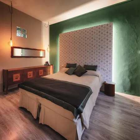 לינה וארוחת בוקר Ca De Guelfi Residenza D'epoca ארצו